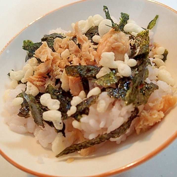 刻み海苔と鮭フレークの甘酢ご飯♬